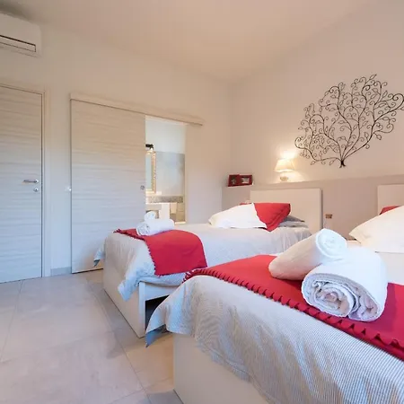 Villa Zagara - Isulatravel *