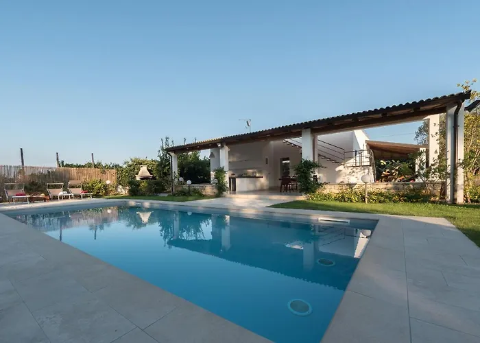 Isulatravel-villa Zagara Villa *