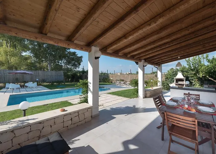 Isulatravel-villa Zagara